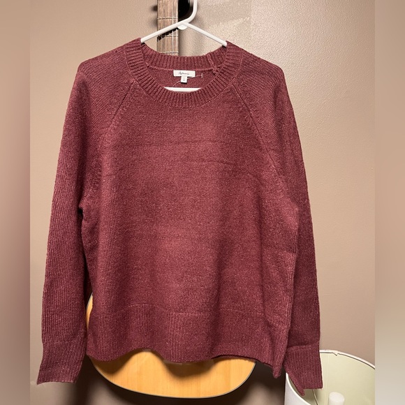 Reitmans Sweaters - Soft crew neck sweater